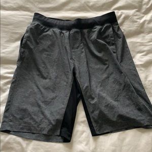 Lululemon T.H.E. Short 11” Liner less